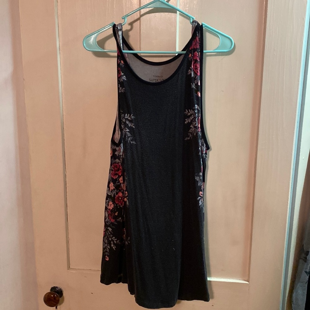 Torrid size 2
